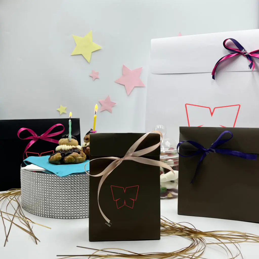 Papier cadeau personnalisé : comment le choisir ?